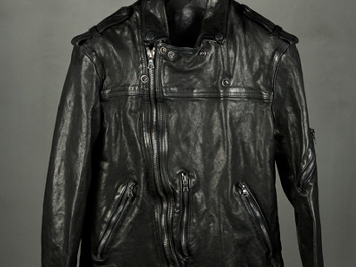 ITALY STEER HLEATHER GRAMENT DYED
