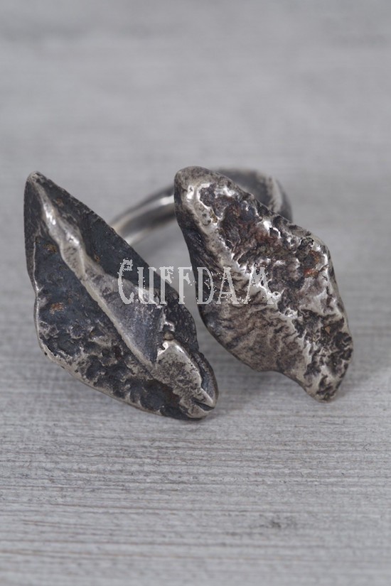 RW LONDON ROCK SILVER RING1